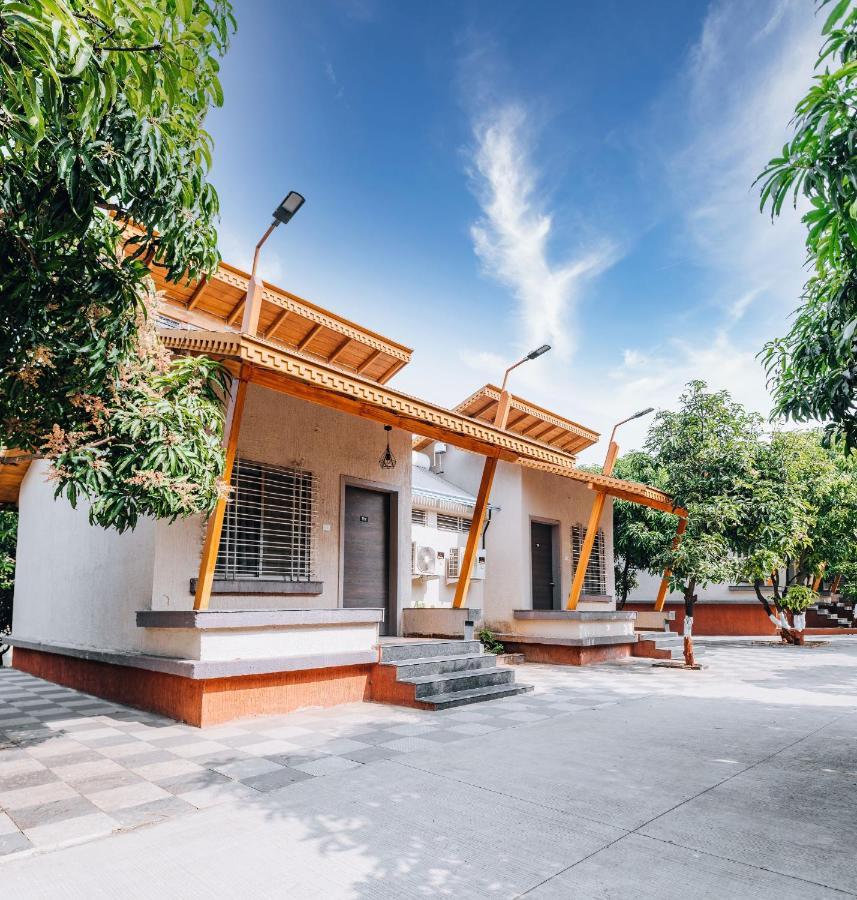 Amanta Resort Nashik Exterior photo